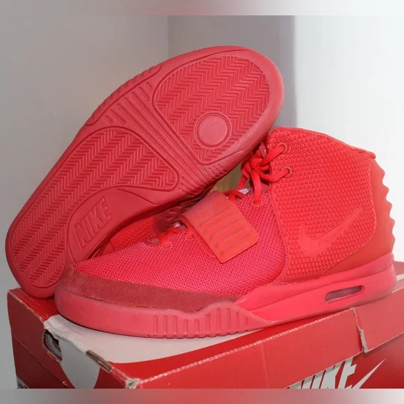 Nike Air Yeezy SP Size 12 Red October Platinum Solar NRG 508214-660
